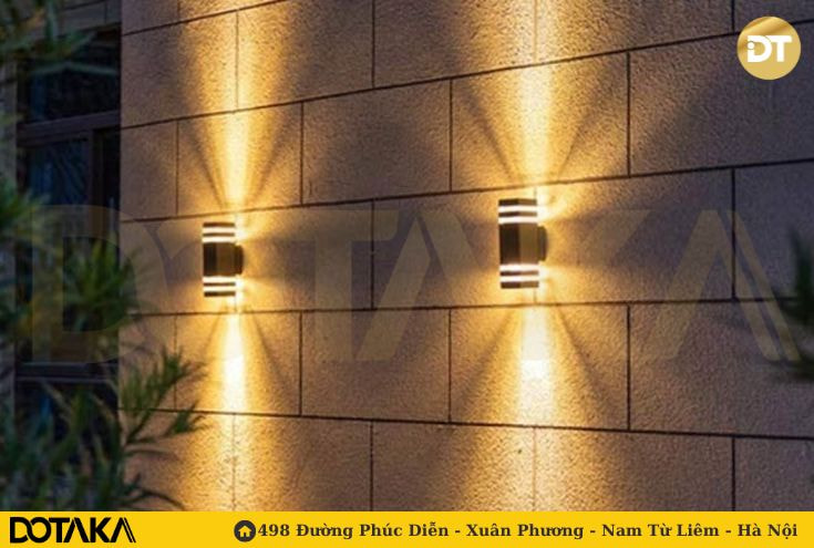 Có Nên Dùng Đèn Hắt 2 Đầu Trụ Vuông Ngoài Trời?